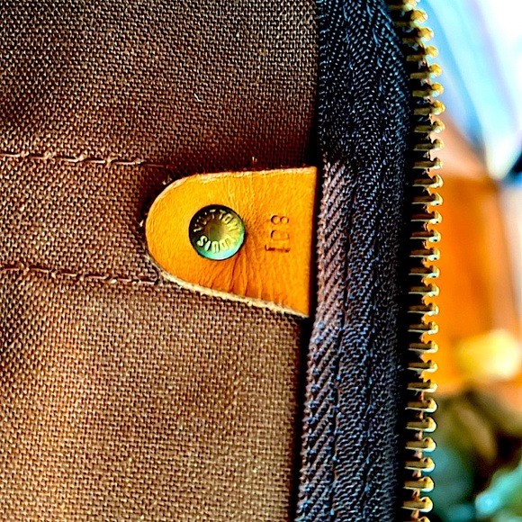 ❌❌VTG💯Authentic 6 Piece Louis Vuitton Malletier A ParisMonogram 45.VG Condition. - Picture 10 of 16